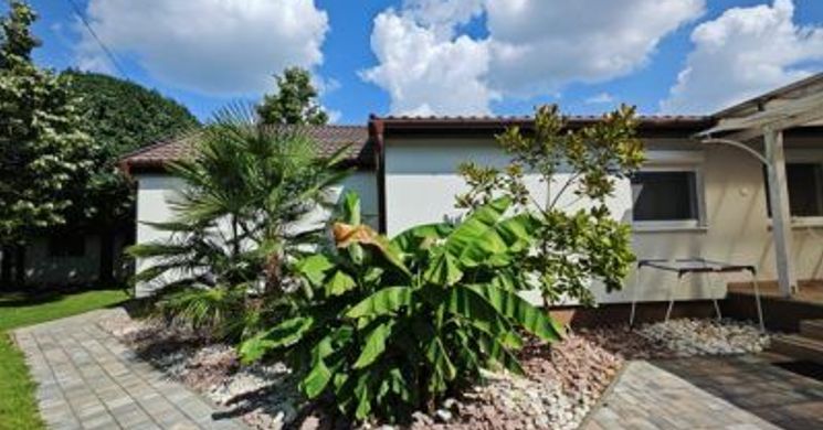 Anna-lak & Tavi Panzió Dunapataj