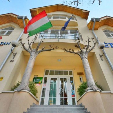 Platán Hotel*** Székesfehérvár