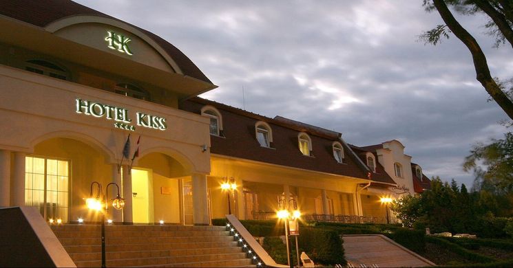 Hotel Kiss****