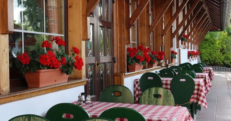 Bozi Rozi Csárda Fertőboz