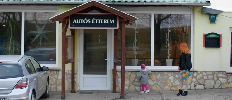 Autós Étterem - BGS Étterem és Pizzéria Bonyhád