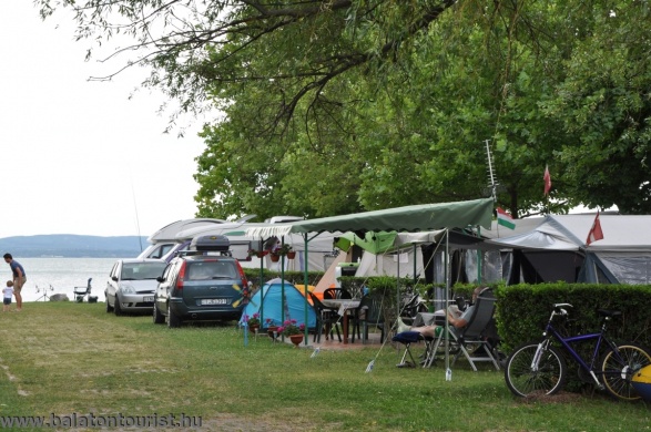 Balatontourist Strand - Holiday Kemping