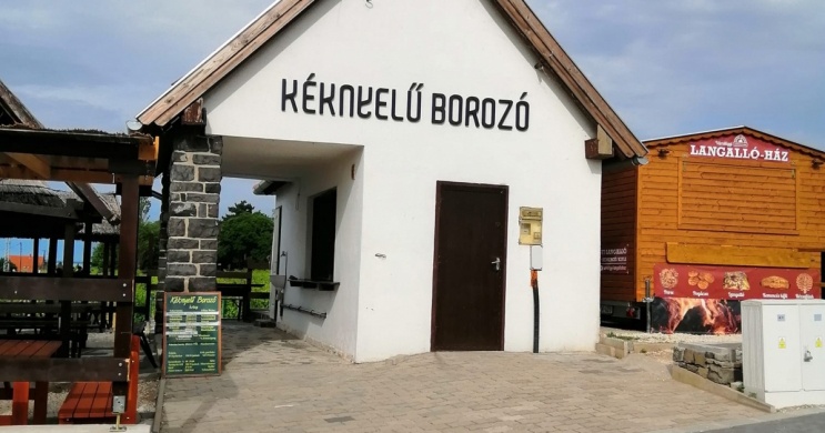 Kéknyelű Borozó Badacsony