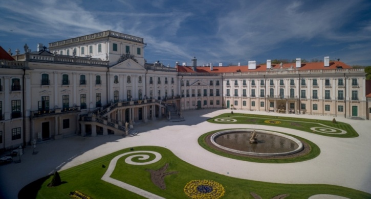 Esterházy-kastély Fertőd