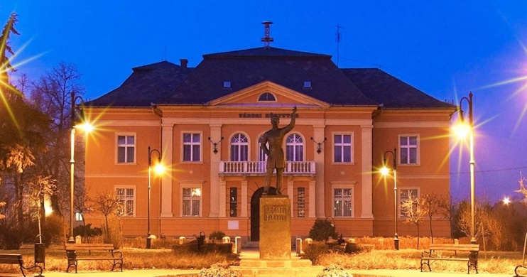 Ózdi Művelődési Intézmények Városi Könyvtár