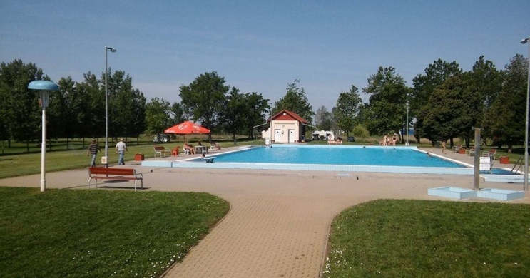 Szent István Strandfürdő Kunhegyes