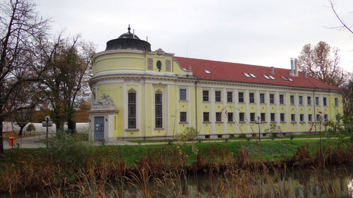 Árpád Gyógyfürdő és Strandfürdő Békéscsaba