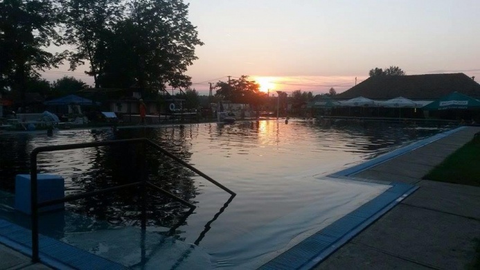 Tiszaörsi Fürdő