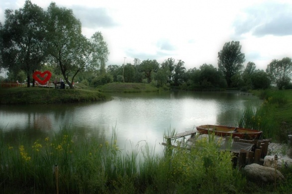 Malomtó Horgász- és Szabadidőpark Pápa