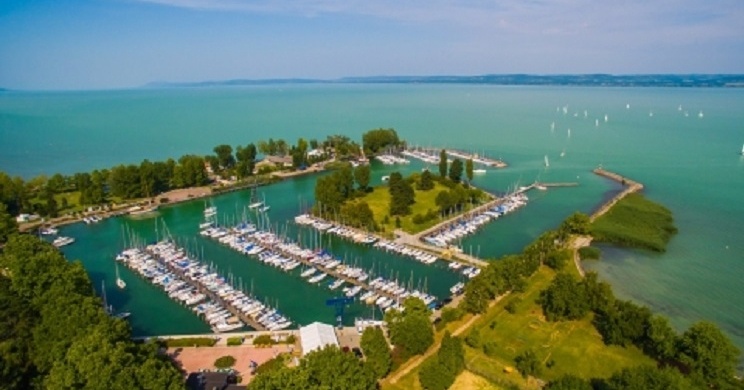 Balatonföldvári Vitorláskikötő