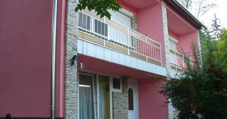 Rubinvölgyi Apartmanház