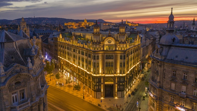 Párisi Udvar Hotel Budapest*****