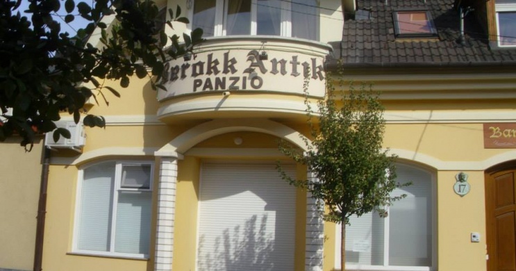 Barokk Antik Panzió Kecskemét