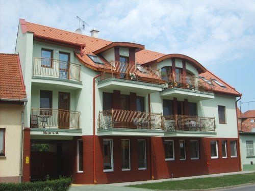 Major Panzió Apartman Étterem Hajdúszoboszló