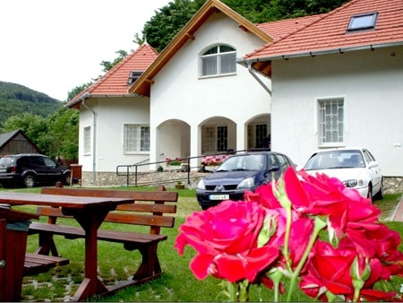 Hudi Lak Háromhuta