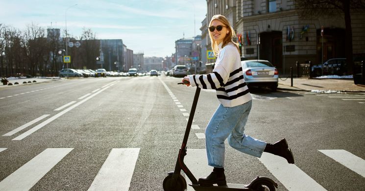 Elektromos rollerrel a látnivalók nyomában, avagy a városi túrák új szintje