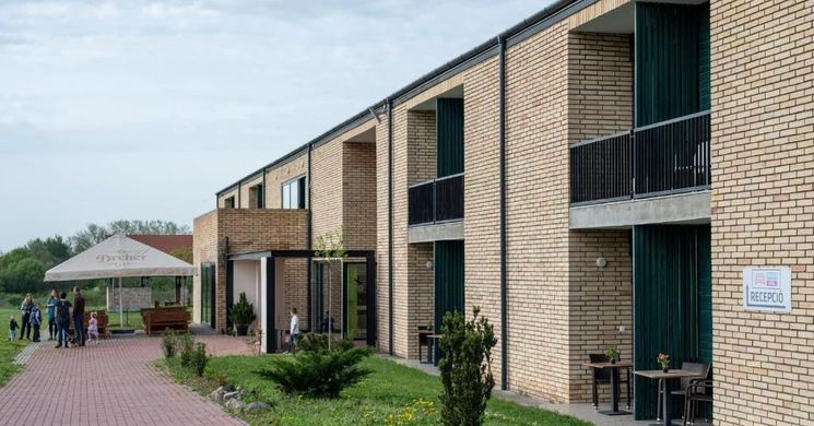 Kényelmes kikapcsolódás vár a Skanzen Hotelben