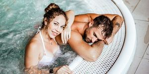 2025. október 23-ai wellness Balatonfüreden, ünnepi pihenés félpanzóval és uszodabelépővel az Akadémia Hotelben