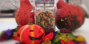 Halloween workshop Budapest 2025. Ijesztő és finom  kézműves csokoládék készítése
