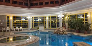 Éjszakai fürdőzés hétköznap 2025/2026 Kiskunmajsa, Jonathermal Fürdő