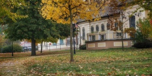 Gyulavári Kastély látogatás minden szerdán, látogatás a kastély Népművészeti Emlékszobájában