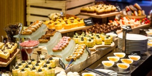 Advent Brunch a Paris Budapest Étteremben, adventi vasárnapi büféebéd ünnepi programokkal Advent Brunch a Paris Budapest Étteremben, adventi vasárnapi büféebéd ünnepi programokkal