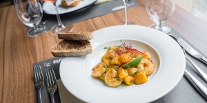 Brix Bistro program 2019. Exkluzív gasztroprogramok sztárséfekkel Hévízen Brix Bistro program 2019. Exkluzív gasztroprogramok sztárséfekkel Hévízen