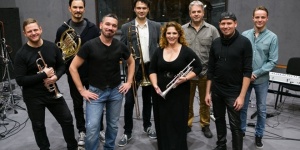 A Fourtissimo Jazz Orchestra és a Duna Szimfonikusok bemutatja: Szim-FoUr-Zió A Fourtissimo Jazz Orchestra és a Duna Szimfonikusok bemutatja: Szim-FoUr-Zió