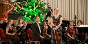 Adventi hangverseny, a Gödöllői Szimfonikus Zenekar ünnepi koncertje a Királyi Kastélyban Adventi hangverseny, a Gödöllői Szimfonikus Zenekar ünnepi koncertje a Királyi Kastélyban