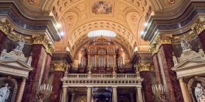 Budapest orgona koncert, orgonaestek Virágh Andrással péntekenként a Szent István Bazilikában Budapest orgona koncert, orgonaestek Virágh Andrással péntekenként a Szent István Bazilikában