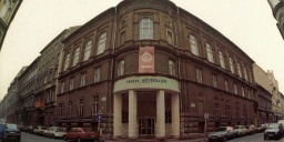Zenés kabaré estek a Fészek Művészklubban 2019. Online jegyvásárlás Zenés kabaré estek a Fészek Művészklubban 2019. Online jegyvásárlás