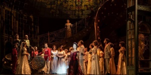 Csárdáskirálynő előadások, a világ leghíresebb operettje a Budapesti Operettszínházban Csárdáskirálynő előadások, a világ leghíresebb operettje a Budapesti Operettszínházban