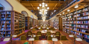 Könyvtárlátogatás Budapesten, ismerje meg egy könyvtári sétán az Országgyűlési Könyvtárat!