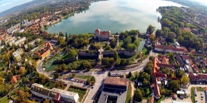 Családi üdülés kedvező áron Tatán, kulturális programokkal az Öreg-tó Club Hotelben Családi üdülés kedvező áron Tatán, kulturális programokkal az Öreg-tó Club Hotelben