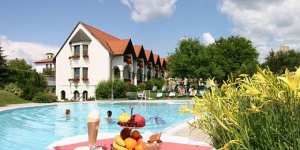 Két éjszakás nyaralás Döbröntén, wellness pihenés félpanziós ellátással a Hasik Hotelben Két éjszakás nyaralás Döbröntén, wellness pihenés félpanziós ellátással a Hasik Hotelben