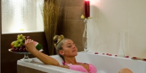 Október 23-i ünnepi wellness hétvége Gyulán, a Wellness Hotel Gyula szállodában Október 23-i ünnepi wellness hétvége Gyulán, a Wellness Hotel Gyula szállodában