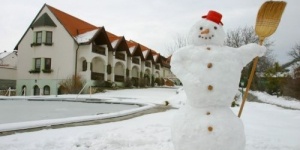 Decemberi wellness akció bakonyi wellness szállodánkban a Hasik Hotelben Decemberi wellness akció bakonyi wellness szállodánkban a Hasik Hotelben