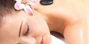 Kényeztető pihenés pároknak masszázzsal és wellness kezelésekkel a ceglédi Aquarell Hotelben Kényeztető pihenés pároknak masszázzsal és wellness kezelésekkel a ceglédi Aquarell Hotelben