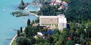 Balatoni pihenés gyermekfelügyelettel és animációval, a vízparti Club Tihany Üdülőközpontban Balatoni pihenés gyermekfelügyelettel és animációval, a vízparti Club Tihany Üdülőközpontban
