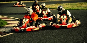 Gokart pálya Kecskeméten, remek program csoportoknak, cégeknek, családoknak Gokart pálya Kecskeméten, remek program csoportoknak, cégeknek, családoknak