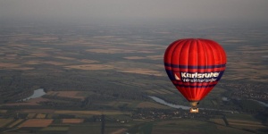 Hőlégballonos sétarepülés, sárkányrepülés a Bakony felett wellness szállással a Hasik Hotelben Hőlégballonos sétarepülés, sárkányrepülés a Bakony felett wellness szállással a Hasik Hotelben