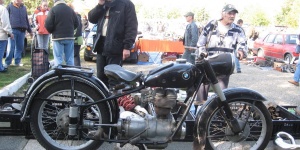 Old Motors börze 2019. Veteránmotor, autó, kerékpár, járműalkatrész és régiség vásár Old Motors börze 2019. Veteránmotor, autó, kerékpár, járműalkatrész és régiség vásár