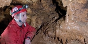 Bakonyi barlangi kalandtúrák a Szentgáli-kőlikban, szállással az Iglauer Parkban Bakonyi barlangi kalandtúrák a Szentgáli-kőlikban, szállással az Iglauer Parkban