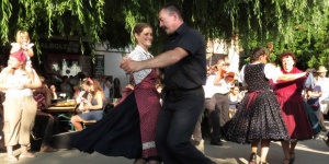 Kiscsőszi Pajtafesztivál 2019. Élő Értékek a Somló-Ság Kulturális Tengelyén Kiscsőszi Pajtafesztivál 2019. Élő Értékek a Somló-Ság Kulturális Tengelyén