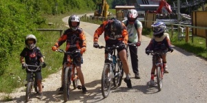Aktív programok, túrák, gyalogtúrák, lovastúrák és kerékpártúrák a Bakony és Balaton térségében Aktív programok, túrák, gyalogtúrák, lovastúrák és kerékpártúrák a Bakony és Balaton térségében