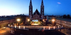 Apáca Show musical a Szegedi Szabadtéri Játékok műsorán 2018. Online jegyvásárlás Apáca Show musical a Szegedi Szabadtéri Játékok műsorán 2018. Online jegyvásárlás