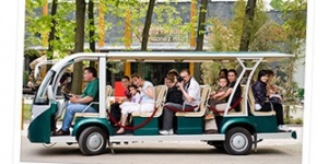 Állatkerti kirándulás a Nyíregyházi Állatparkban, kisbuszos kocsikázás a harminc hektáros parkban Állatkerti kirándulás a Nyíregyházi Állatparkban, kisbuszos kocsikázás a harminc hektáros parkban