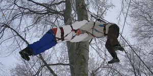 Bakonyi csapatépítő outdoor, indoor programok, magas kötélpálya, lézerharc Szépalmapusztán Bakonyi csapatépítő outdoor, indoor programok, magas kötélpálya, lézerharc Szépalmapusztán
