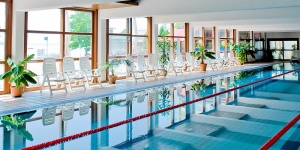 Club Tihany uszoda külsős vendégeknek is, napi belépővel a Tihanyi-félszigeten Club Tihany uszoda külsős vendégeknek is, napi belépővel a Tihanyi-félszigeten