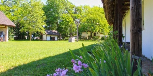 Esküvői fotózás Nyíregyházán, csodálatos helyszínek a Sóstói Múzeumfaluban